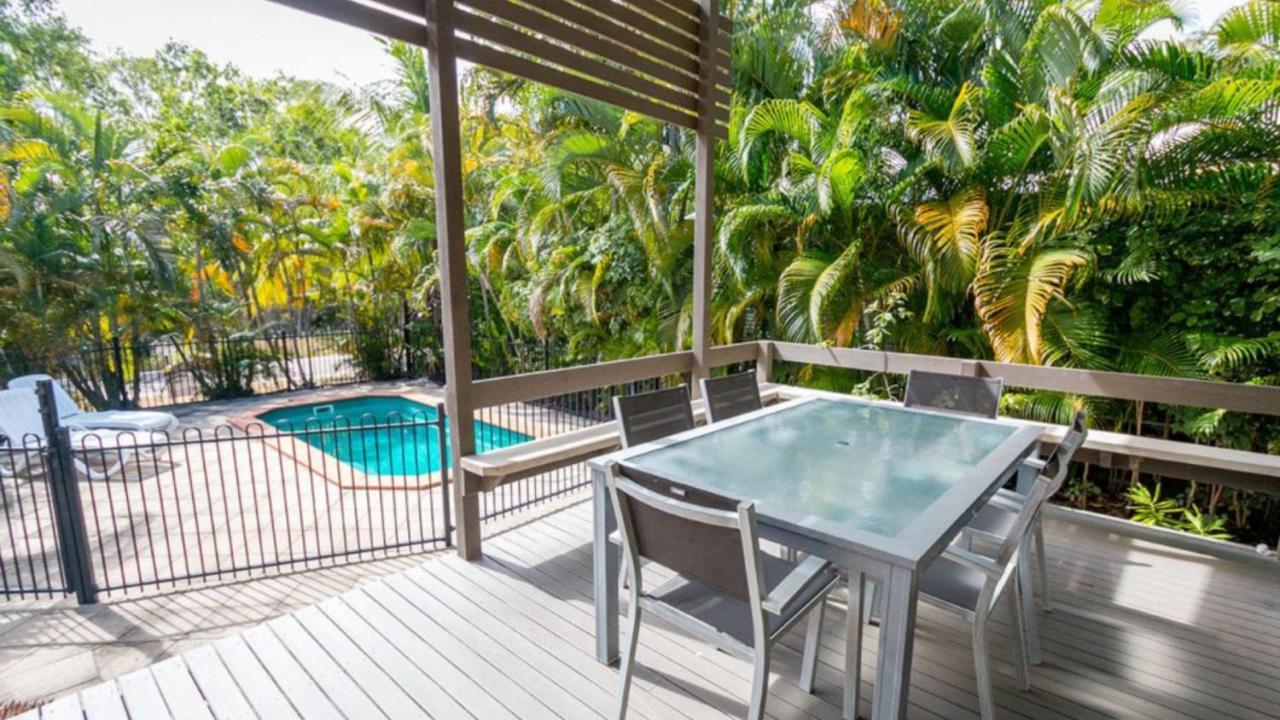 Dolphin Escape Holiday House Horseshoe Bay Exterior photo