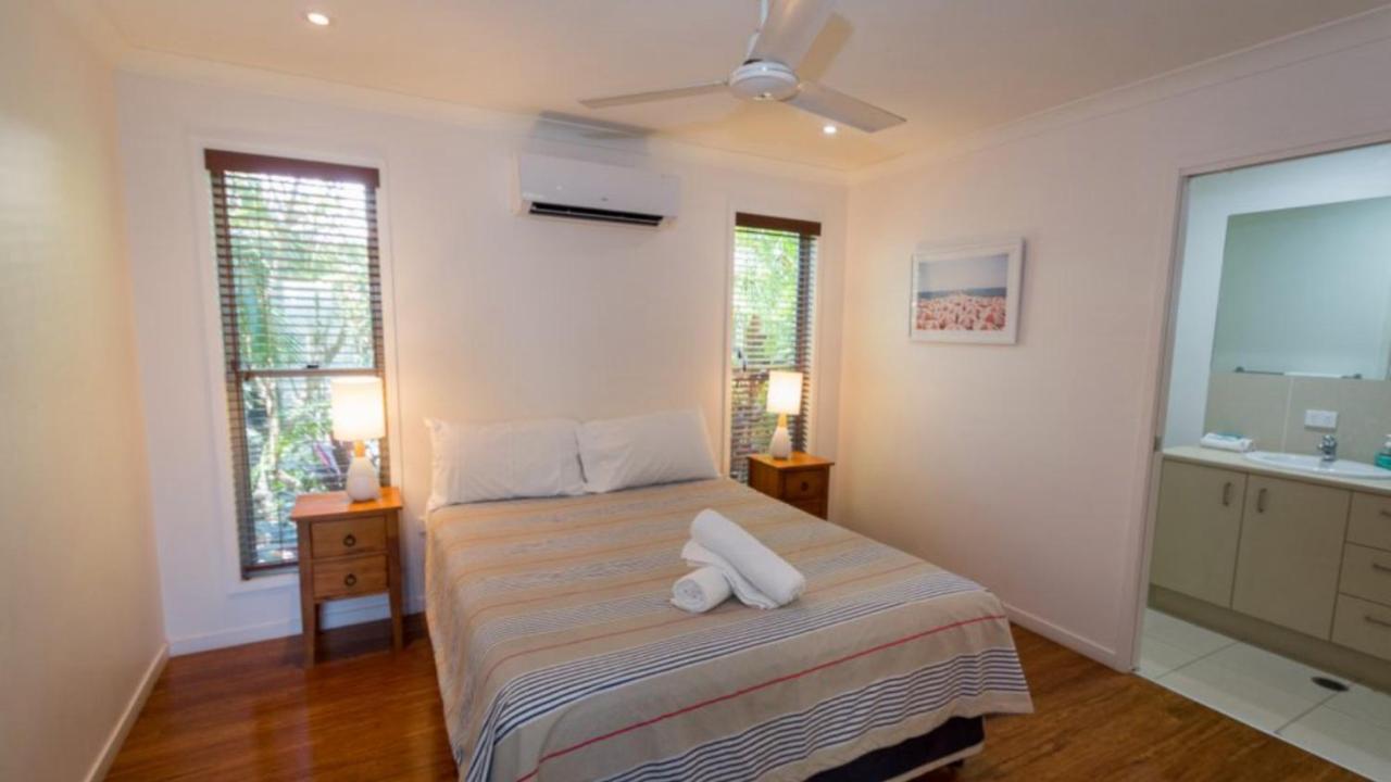 Dolphin Escape Holiday House Horseshoe Bay Exterior photo
