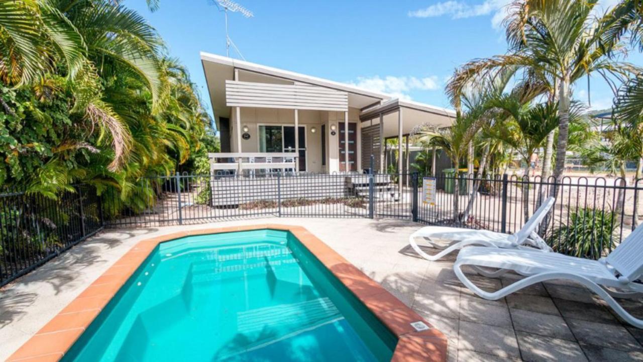 Dolphin Escape Holiday House Horseshoe Bay Exterior photo